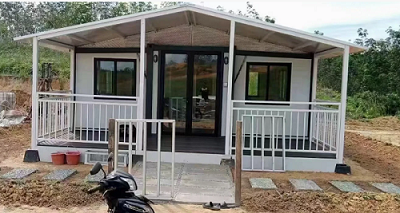 Voyage dans une maison conteneur extensible pour explorer des zones inconnues !